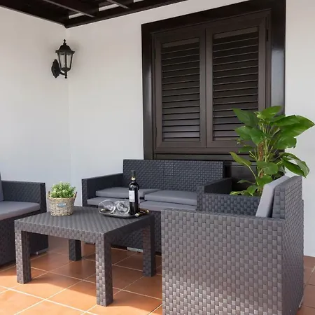 Apartment Playa Coqueto Junto Al Mar Playa Honda (Lanzarote)